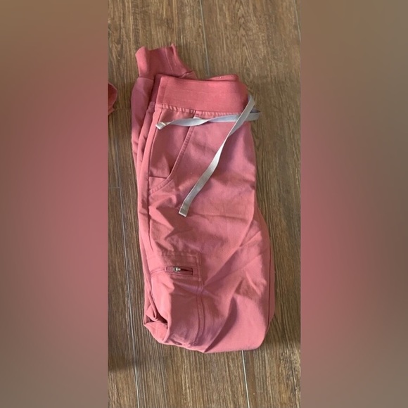 Figs Other - Dark Cherry Figs scrub joggers XXS.R